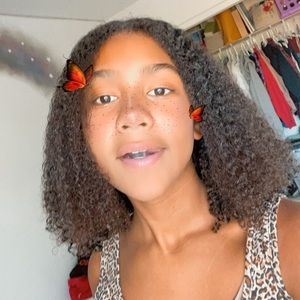 Meet your Posher, Amaya